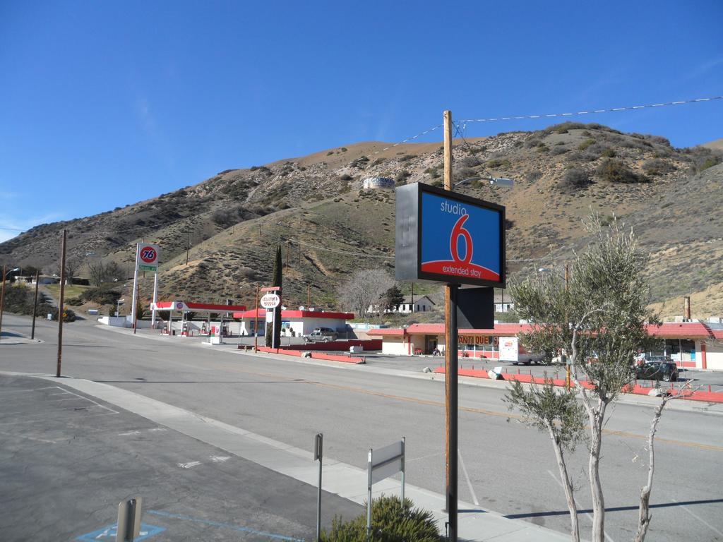 Econo Lodge Gorman Lebec Екстер'єр фото